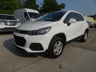 2020 Chevrolet Trax LS  1.4L I4 Turbo AWD - Photo 3 - Cincinnati, OH 45255
