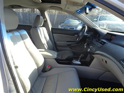 2009 Honda Accord EX-L V6 w/Navi - Photo 16 - Cincinnati, OH 45255