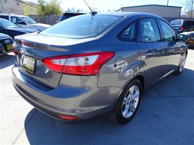 2013 Ford Focus SE  I4 FWD - Photo 11 - Cincinnati, OH 45255