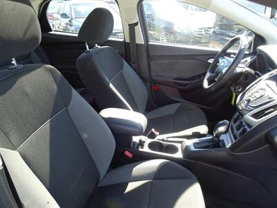 2013 Ford Focus SE  I4 FWD - Photo 20 - Cincinnati, OH 45255