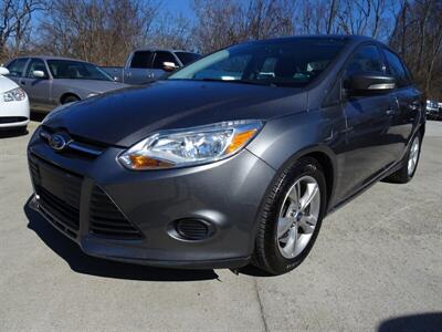 2013 Ford Focus SE  I4 FWD - Photo 16 - Cincinnati, OH 45255