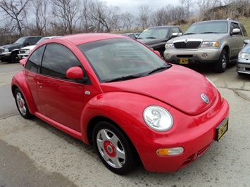 1999 Volkswagen New Beetle GLS   - Photo 1 - Cincinnati, OH 45255