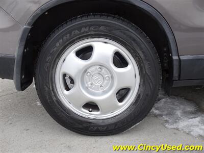 2009 Honda CR-V LX - Photo 27 - Cincinnati, OH 45255