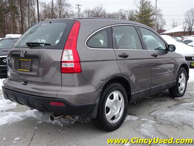 2009 Honda CR-V LX - Photo 6 - Cincinnati, OH 45255
