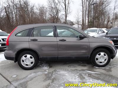 2009 Honda CR-V LX - Photo 5 - Cincinnati, OH 45255