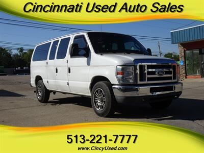 2011 Ford E-Series Van E-350 SD XLT Driver handicap van   - Photo 1 - Cincinnati, OH 45255