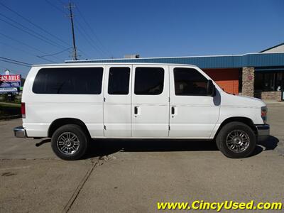 2011 Ford E-Series Van E-350 SD XLT Driver handicap van   - Photo 4 - Cincinnati, OH 45255