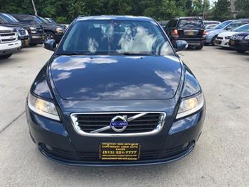 2011 Volvo S40 T5 R-Design   - Photo 2 - Cincinnati, OH 45255