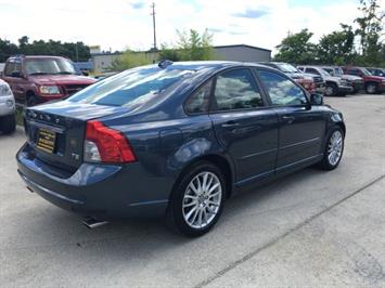 2011 Volvo S40 T5 R-Design   - Photo 6 - Cincinnati, OH 45255