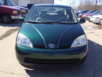 2002 Toyota Prius   - Photo 2 - Cincinnati, OH 45255