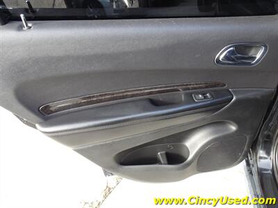 2015 Dodge Durango Limited  3.6L V6 AWD - Photo 29 - Cincinnati, OH 45255