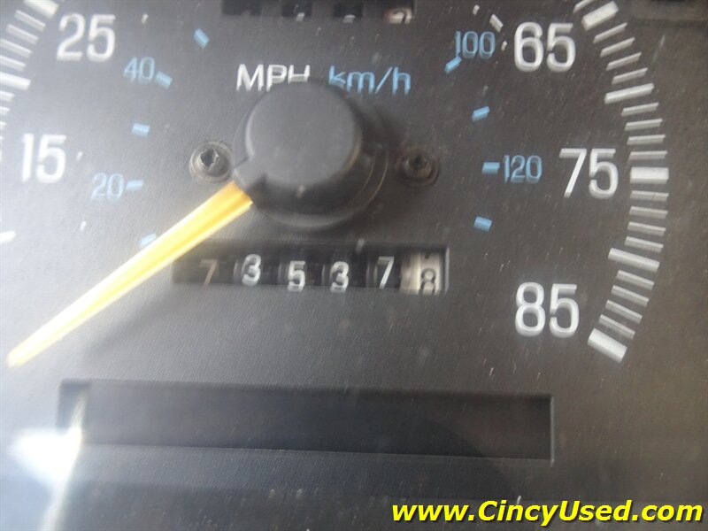 1990 Ford F-250 XL - Photo 20 - Cincinnati, OH 45255