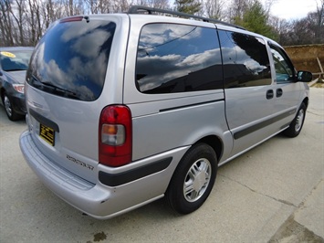 2001 Chevrolet Venture LS   - Photo 6 - Cincinnati, OH 45255