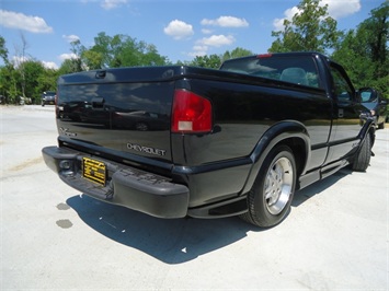 2001 Chevrolet S10 LS   - Photo 13 - Cincinnati, OH 45255