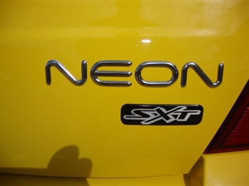 2003 Dodge Neon SXT   - Photo 18 - Cincinnati, OH 45255