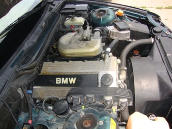1992 BMW 318i   - Photo 15 - Cincinnati, OH 45255