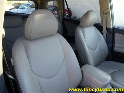 2008 Toyota RAV4 Limited   - Photo 18 - Cincinnati, OH 45255