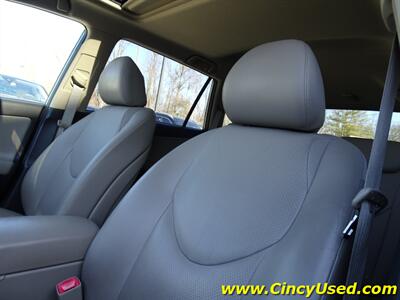 2008 Toyota RAV4 Limited   - Photo 12 - Cincinnati, OH 45255