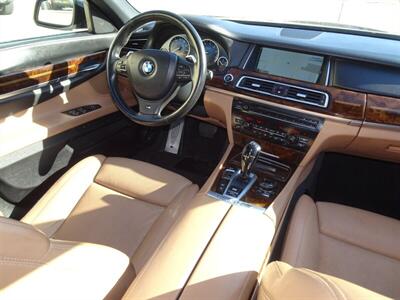 2013 BMW 7 Series 750Li xDrive   - Photo 9 - Cincinnati, OH 45255
