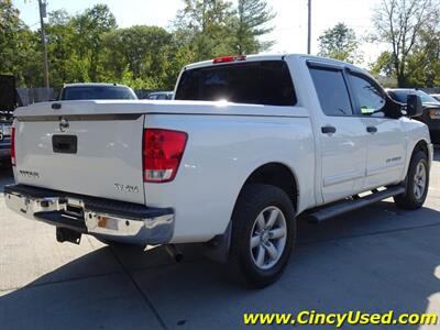 2014 Nissan Titan SV   - Photo 8 - Cincinnati, OH 45255