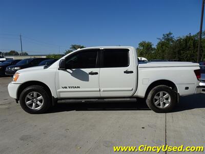 2014 Nissan Titan SV   - Photo 6 - Cincinnati, OH 45255