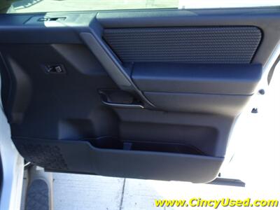 2014 Nissan Titan SV   - Photo 28 - Cincinnati, OH 45255