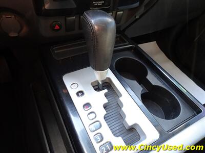 2014 Nissan Titan SV   - Photo 19 - Cincinnati, OH 45255