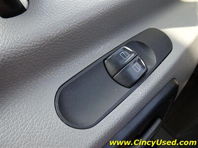 2007 Dodge Sprinter 3500 Bluetec 3.0L V6 RWD   - Photo 18 - Cincinnati, OH 45255