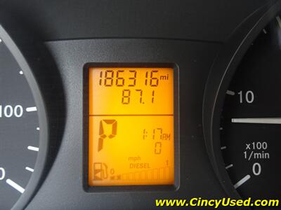 2007 Dodge Sprinter 3500 Bluetec 3.0L V6 RWD   - Photo 17 - Cincinnati, OH 45255