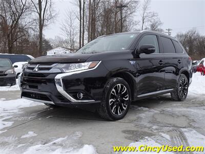2018 Mitsubishi Outlander PHEV SEL   - Photo 4 - Cincinnati, OH 45255