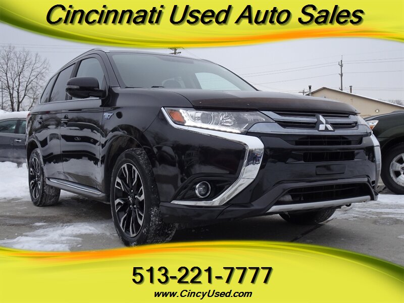 2018 Mitsubishi Outlander PHEV SEL   - Photo 1 - Cincinnati, OH 45255