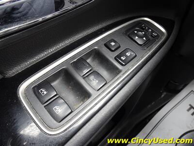 2018 Mitsubishi Outlander PHEV SEL   - Photo 21 - Cincinnati, OH 45255