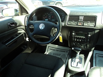 2003 Volkswagen Jetta GL   - Photo 7 - Cincinnati, OH 45255
