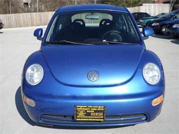 1998 Volkswagen New Beetle   - Photo 2 - Cincinnati, OH 45255