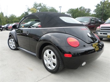 2003 Volkswagen New Beetle GLS   - Photo 21 - Cincinnati, OH 45255