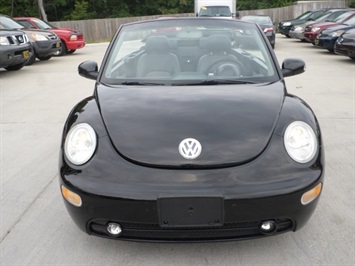 2003 Volkswagen New Beetle GLS   - Photo 2 - Cincinnati, OH 45255