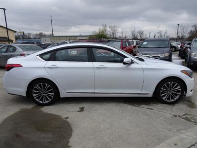 2015 Hyundai Genesis 3.8L  V6 AWD - Photo 5 - Cincinnati, OH 45255