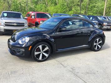 2014 Volkswagen Beetle R-Line PZEV   - Photo 3 - Cincinnati, OH 45255