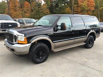 2001 Ford Excursion Limited   - Photo 3 - Cincinnati, OH 45255