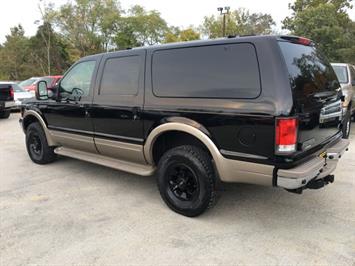 2001 Ford Excursion Limited   - Photo 4 - Cincinnati, OH 45255