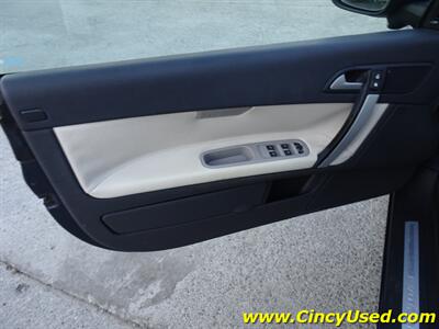 2012 Volvo C70 T5   - Photo 22 - Cincinnati, OH 45255