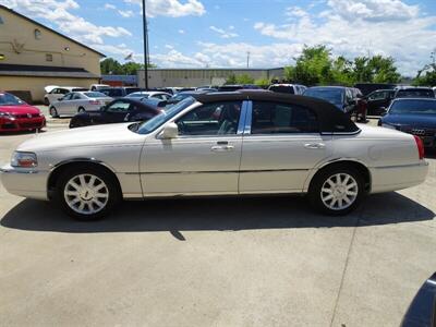 2007 Lincoln Town Car Signature Limited   - Photo 26 - Cincinnati, OH 45255