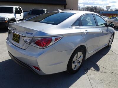 2012 Hyundai Sonata Hybrid   - Photo 6 - Cincinnati, OH 45255