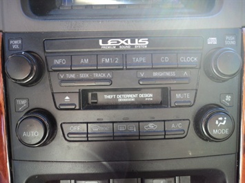 1999 Lexus RX 300   - Photo 20 - Cincinnati, OH 45255