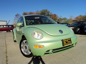 2001 Volkswagen New Beetle GLS   - Photo 10 - Cincinnati, OH 45255
