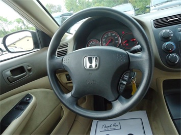 2005 Honda Civic LX   - Photo 17 - Cincinnati, OH 45255