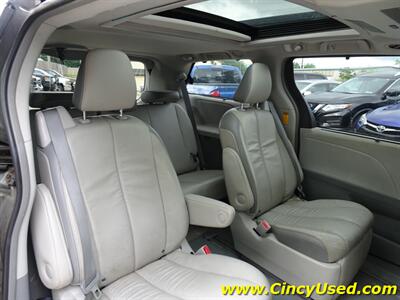 2013 Toyota Sienna Limited 7-Passenger   - Photo 16 - Cincinnati, OH 45255