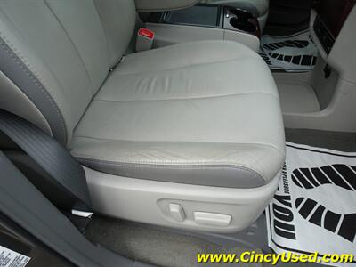 2013 Toyota Sienna Limited 7-Passenger   - Photo 37 - Cincinnati, OH 45255