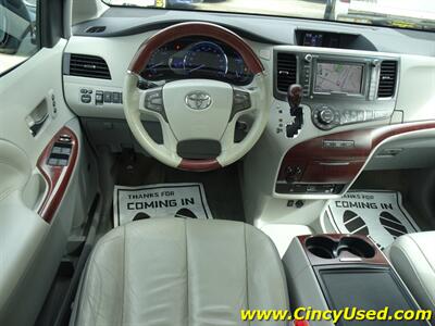 2013 Toyota Sienna Limited 7-Passenger   - Photo 11 - Cincinnati, OH 45255