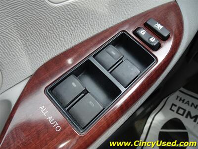 2013 Toyota Sienna Limited 7-Passenger   - Photo 26 - Cincinnati, OH 45255